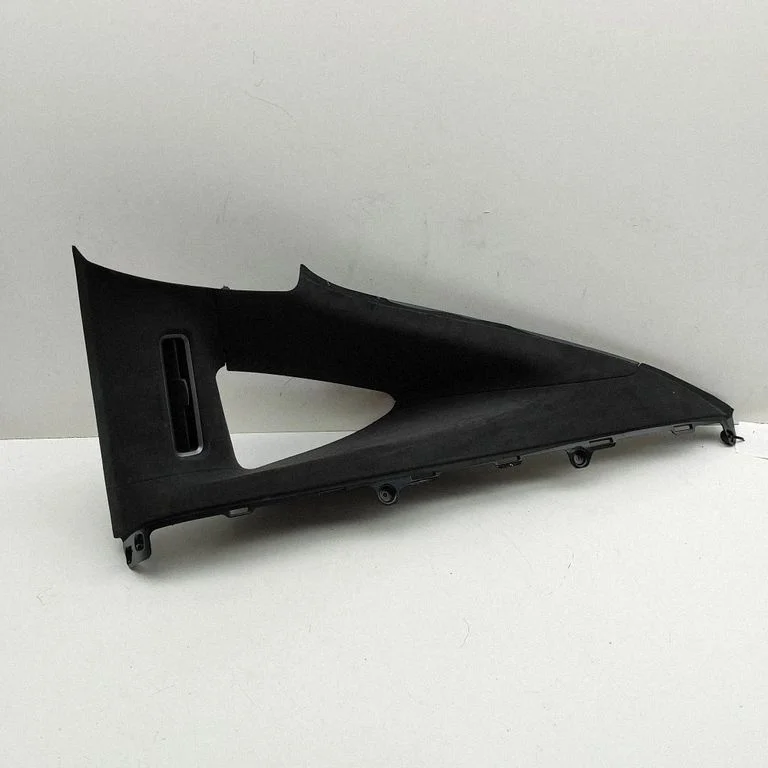 (C) pillar trim 103596099E