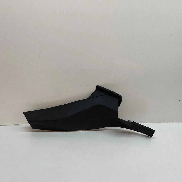 (C) pillar trim – BMW X2 U10 (2023-)