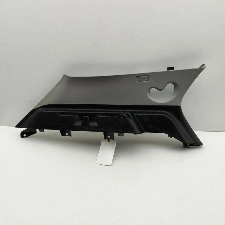 (C) pillar trim 6478801