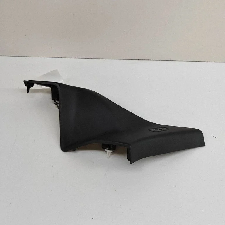 (C) pillar trim 5A1F975