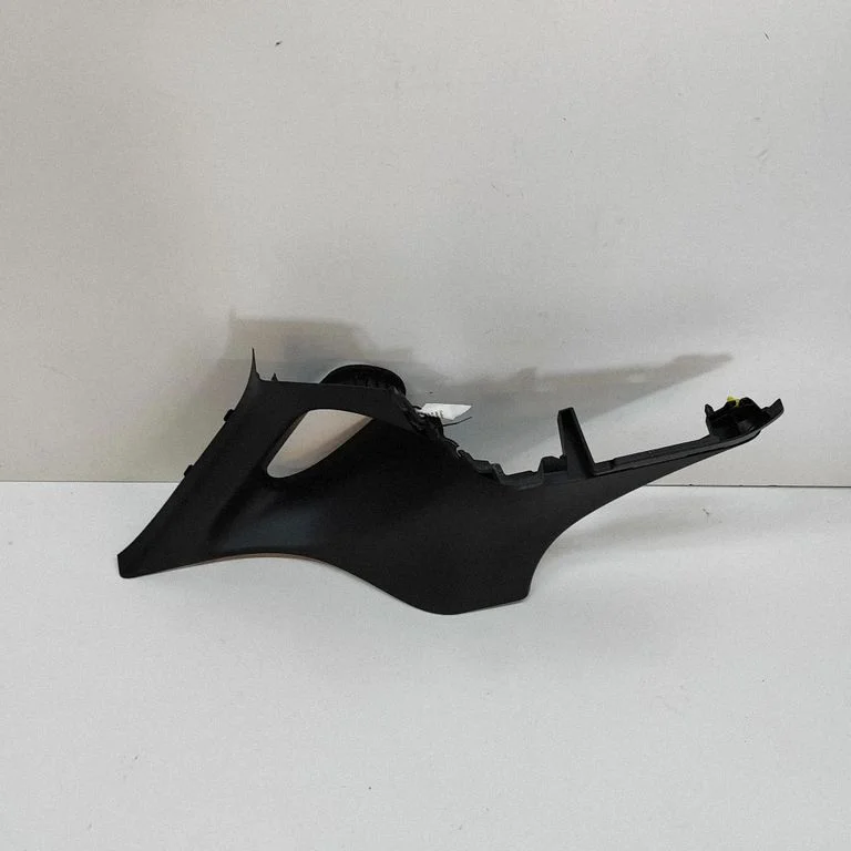 (C) pillar trim – Mazda CX-30 (2019-)