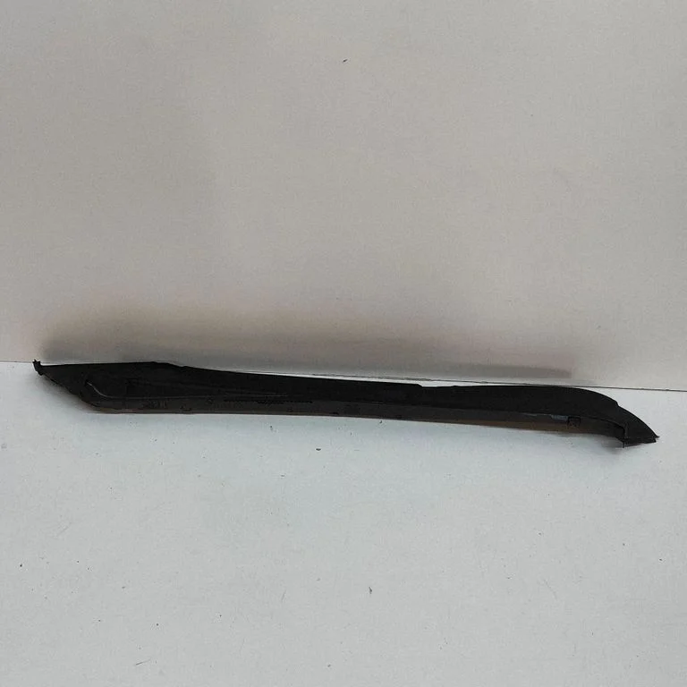 (C) pillar trim – Mercedes-Benz EQS V297 (2021-)