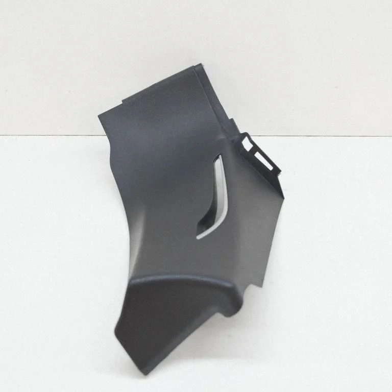 (C) pillar trim 102473000C