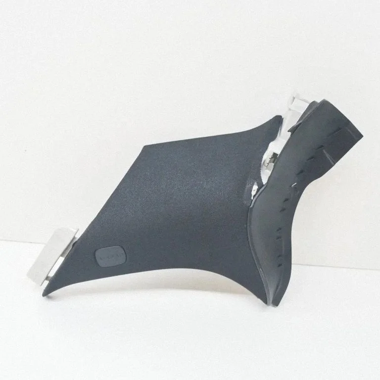 (C) pillar trim – Mercedes-Benz GLC-Class C253 (2016-)