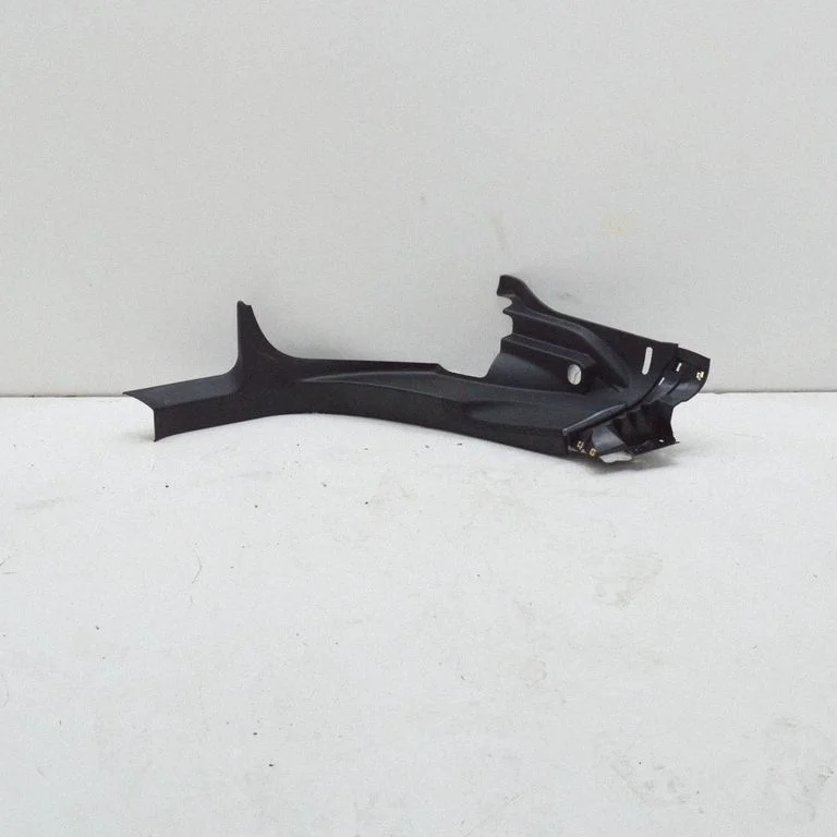 (C) pillar trim 100833403A
