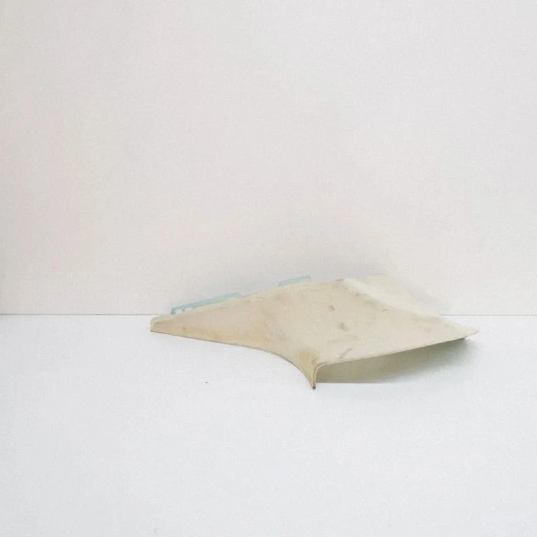 (C) pillar trim – right