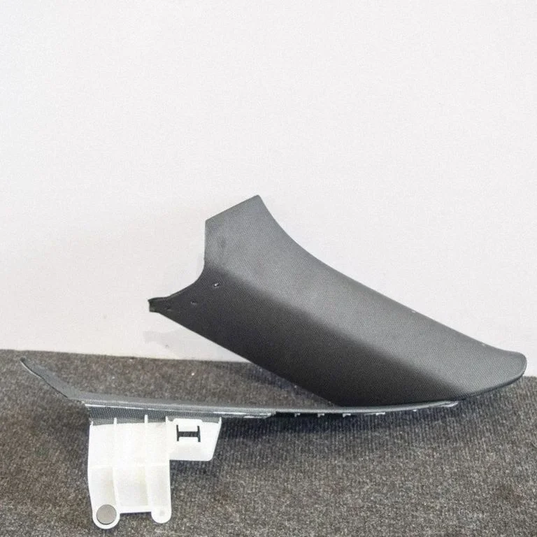 (C) piilari kate – Audi A4 S4 B9 (2015-2019)