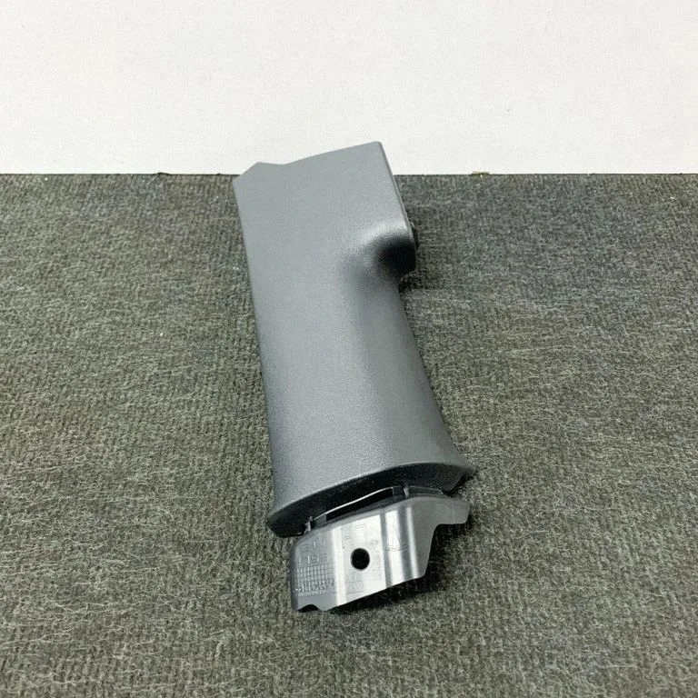 (C) pillar trim 108627390F