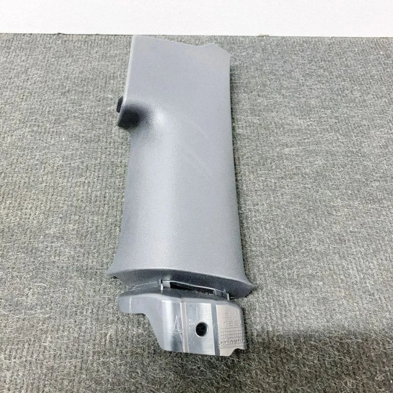 (C) pillar trim 108627790F