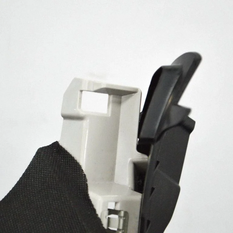 (C) pillar trim – Mercedes-Benz GLC-Class C253 (2016-)