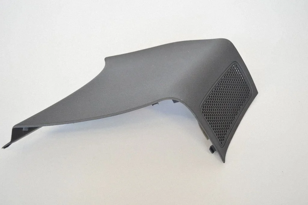 (C) pillar trim – Porsche Cayenne (92A) (2010-2017)