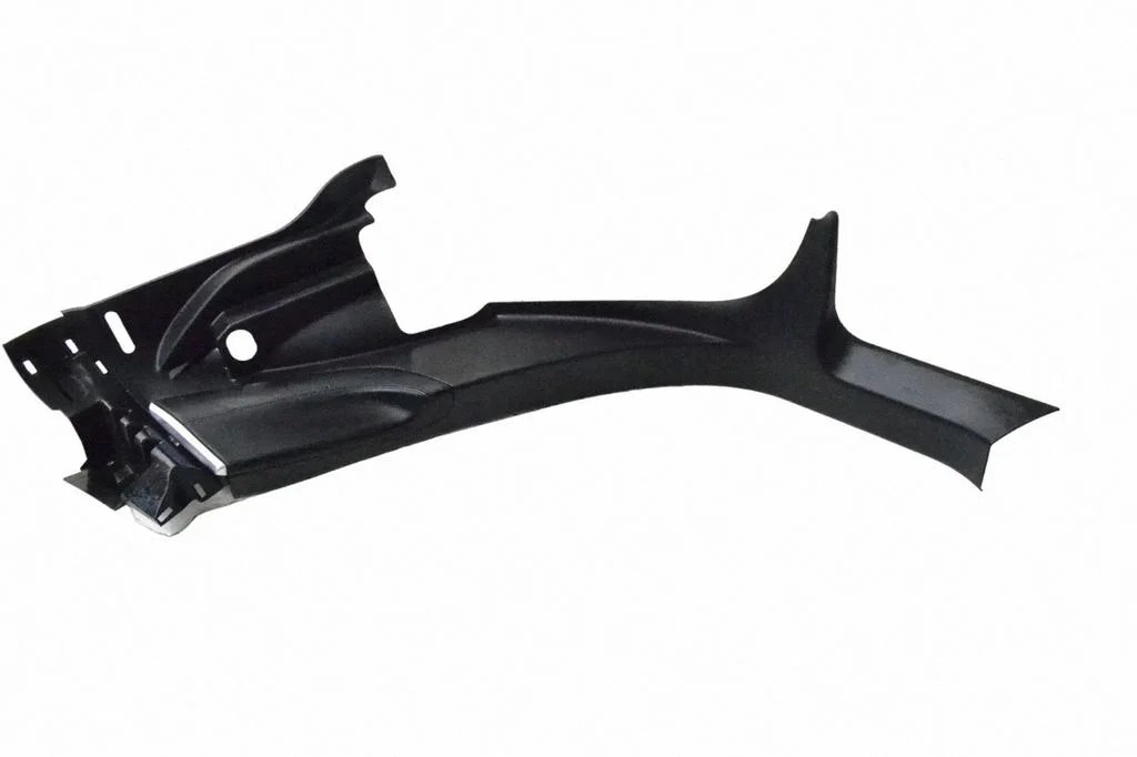 (C) pillar trim 105449902B