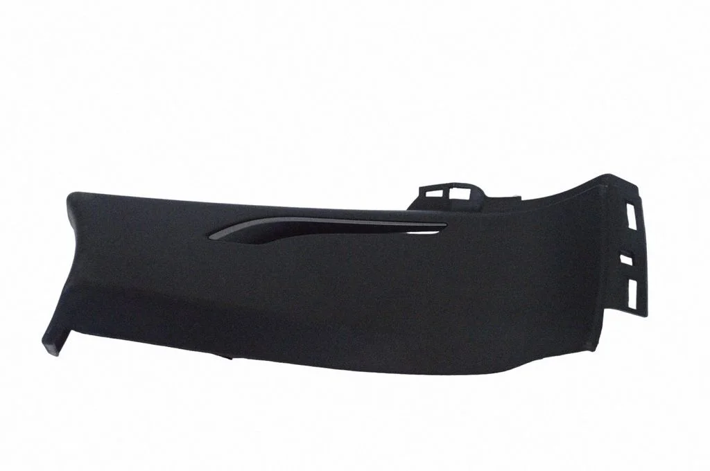 (C) pillar trim 102479200C