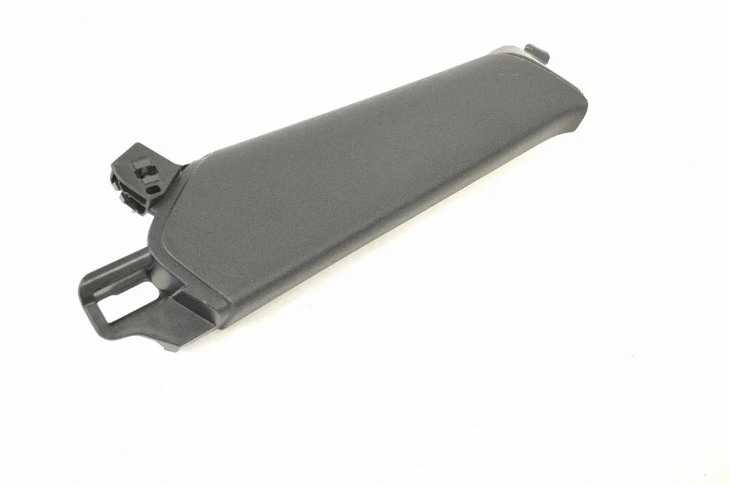 (C) pillar trim – Porsche Macan (95B) (2014-2018)