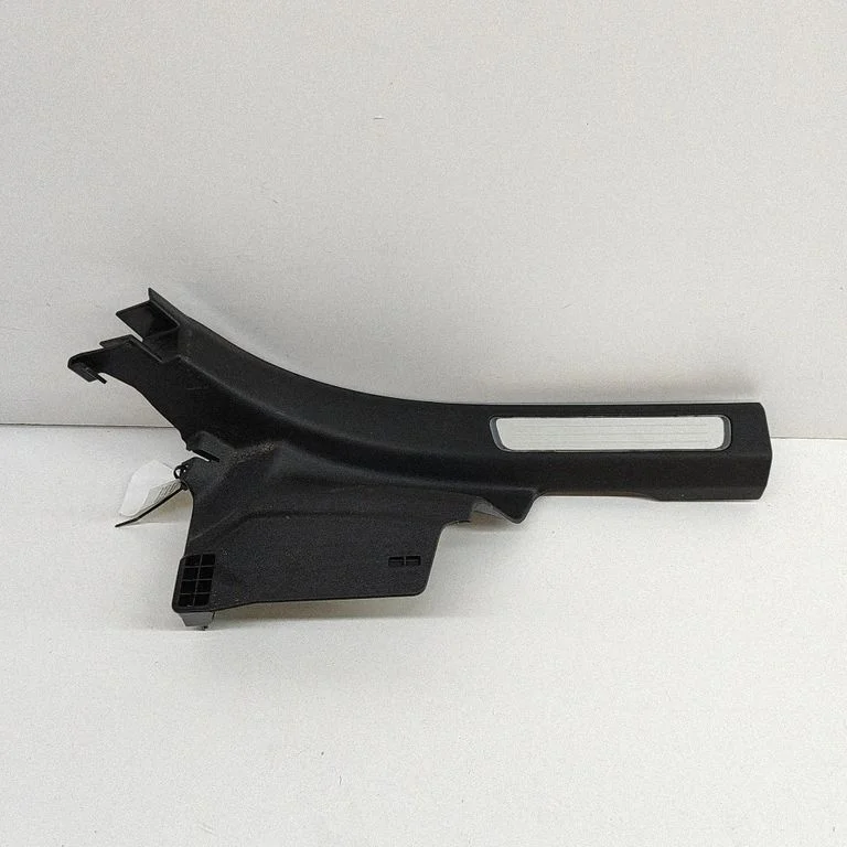 Rear sill trim cover – Volvo S90, V90 (2016-)