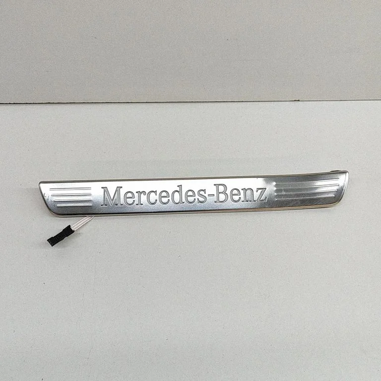 Rear sill trim cover A1676862100