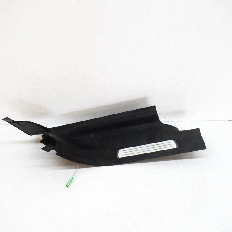 Rear sill trim cover – Volvo XC90 (2014-)