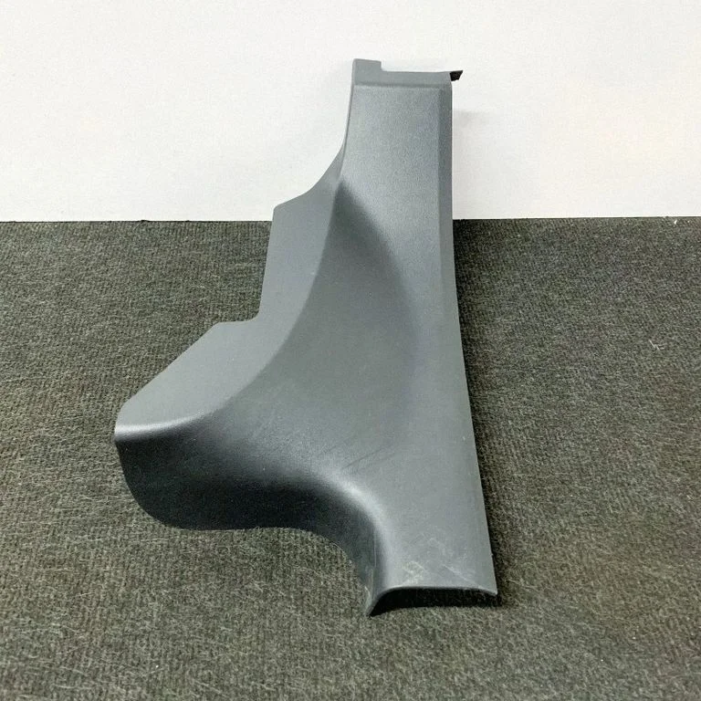 Rear sill trim cover 108630900F