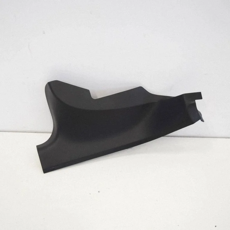 Rear sill trim cover 108630900F
