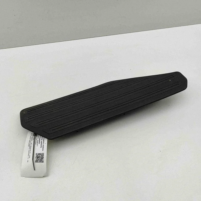 Rear sill trim cover – Volkswagen Amarok (2010-2020)