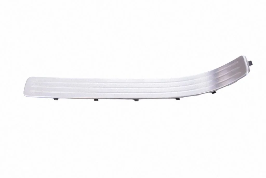 Rear sill trim cover 7L0853793C