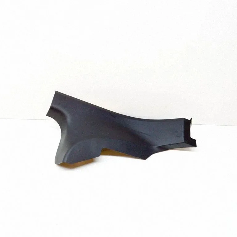 Rear sill trim cover – Tesla Model S (2012-)