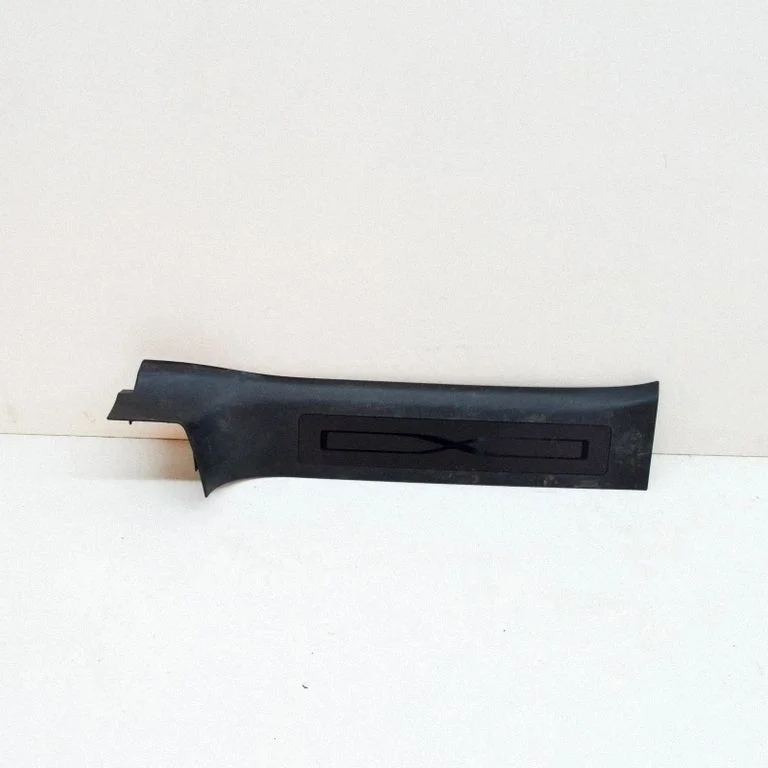Rear sill trim cover 110514500B