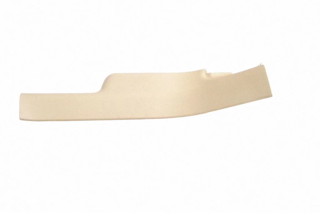 Rear sill trim cover 769B74CA0A