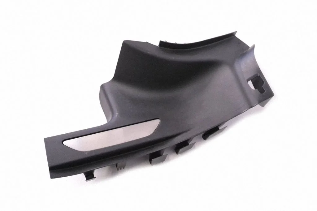 Rear sill trim cover J9D313245AD