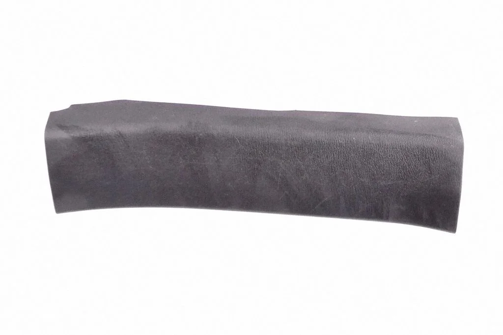 Rear sill trim cover GHP968730
