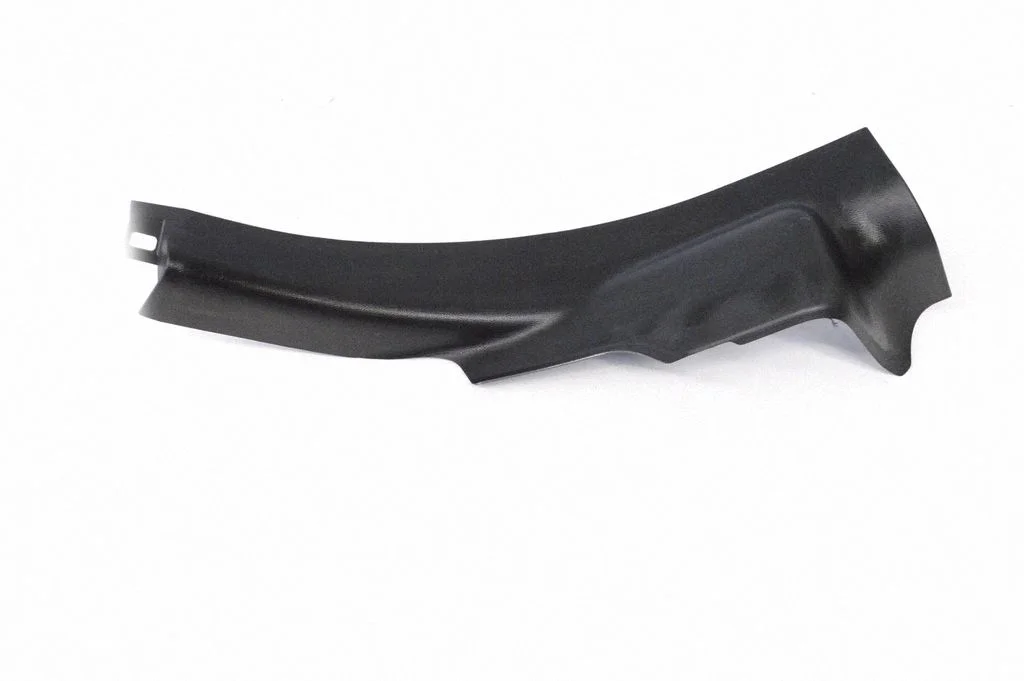 Rear sill trim cover 6700113650