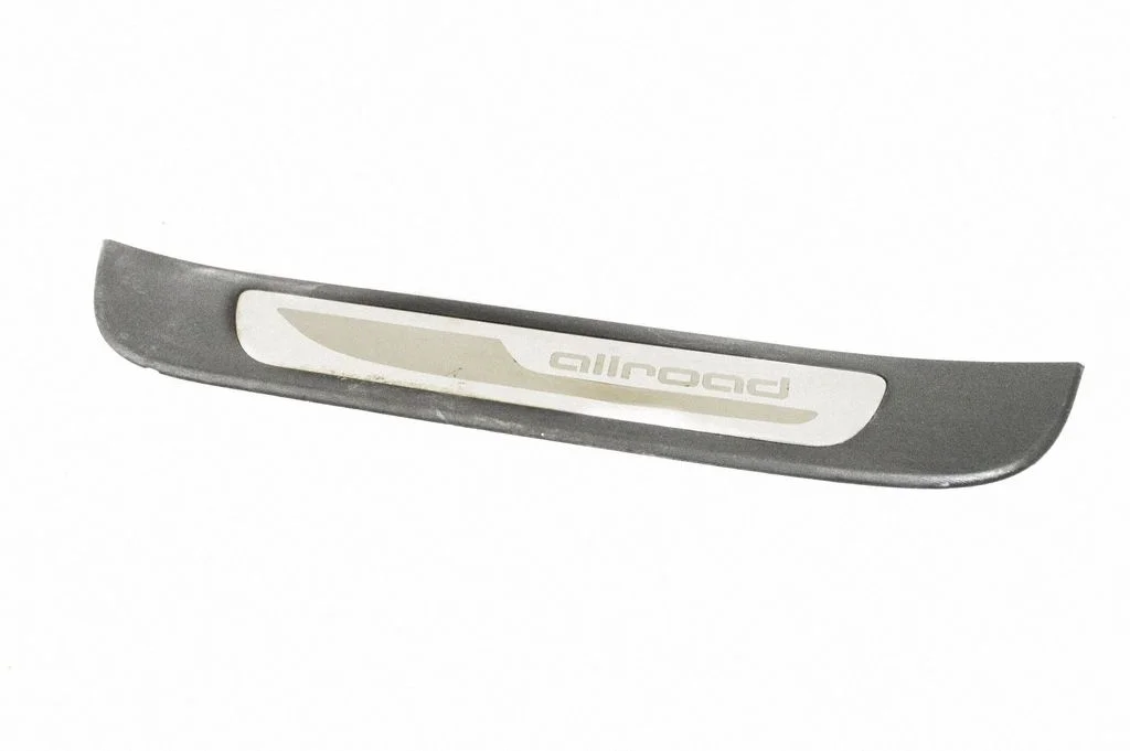 Rear sill trim cover 4G0853375K