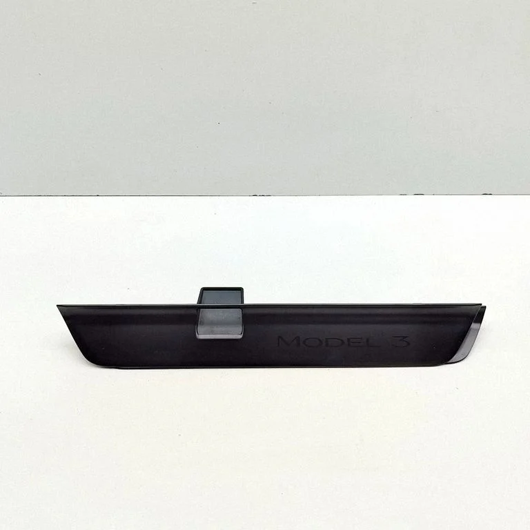 Front sill trim cover 176366701A