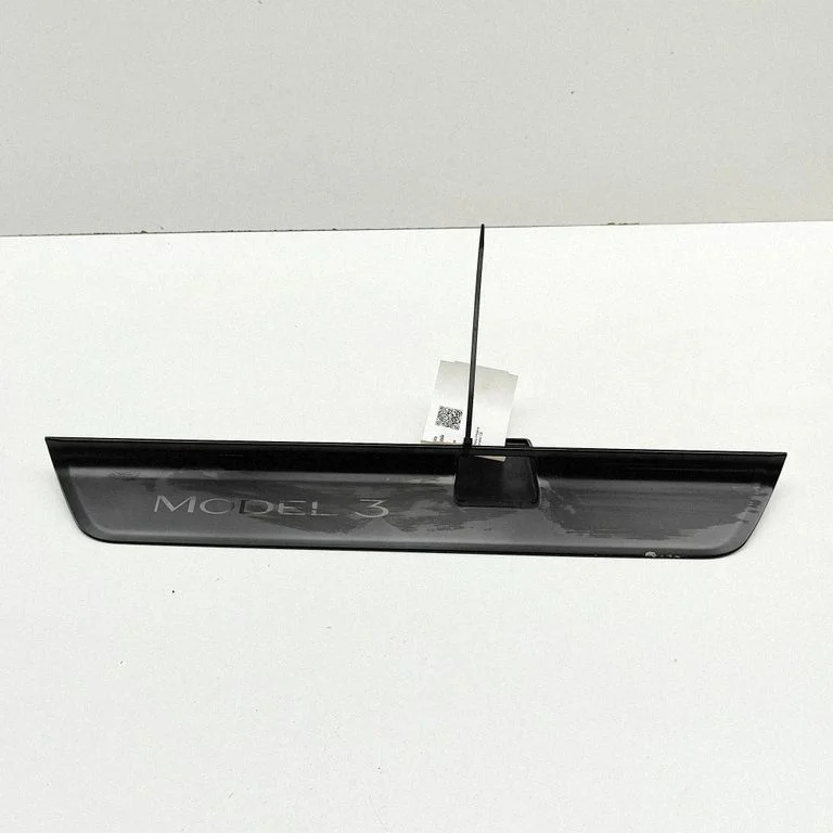 Front sill trim cover 176366701A