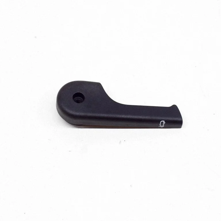 Engine bonnet (hood) release handle 6H5216A770