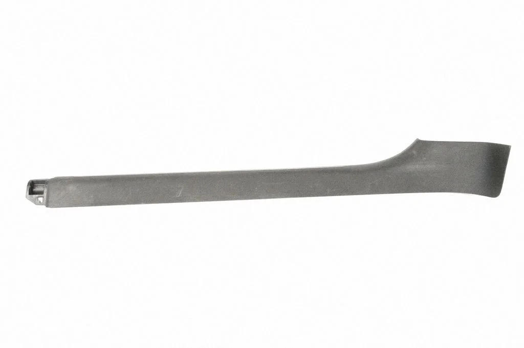 Priekšējā sliekšņa apdare (iekšējā) 8F0853906
