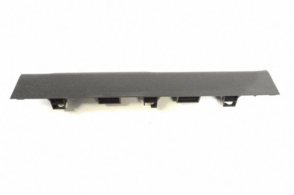 Priekšējā sliekšņa apdare (iekšējā) 8A61A13200ACW