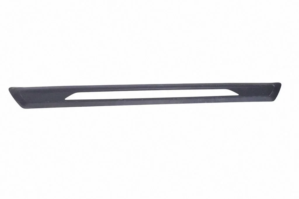 Priekšējā sliekšņa apdare (iekšējā) 7545112