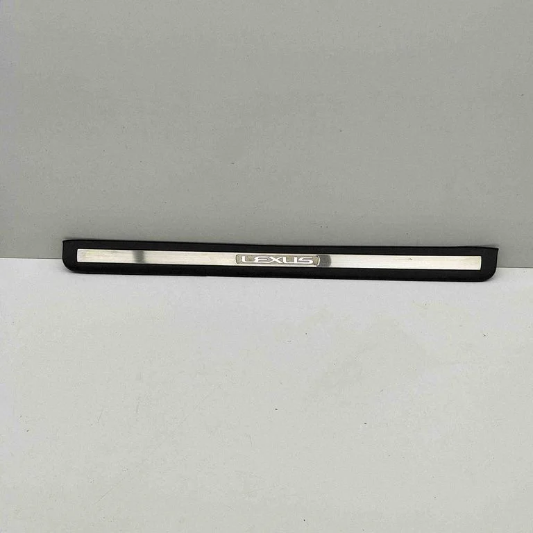 Priekšējā sliekšņa apdare (iekšējā) 6791230110