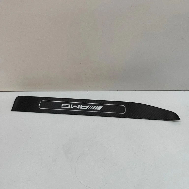 Front sill trim cover A1976840921