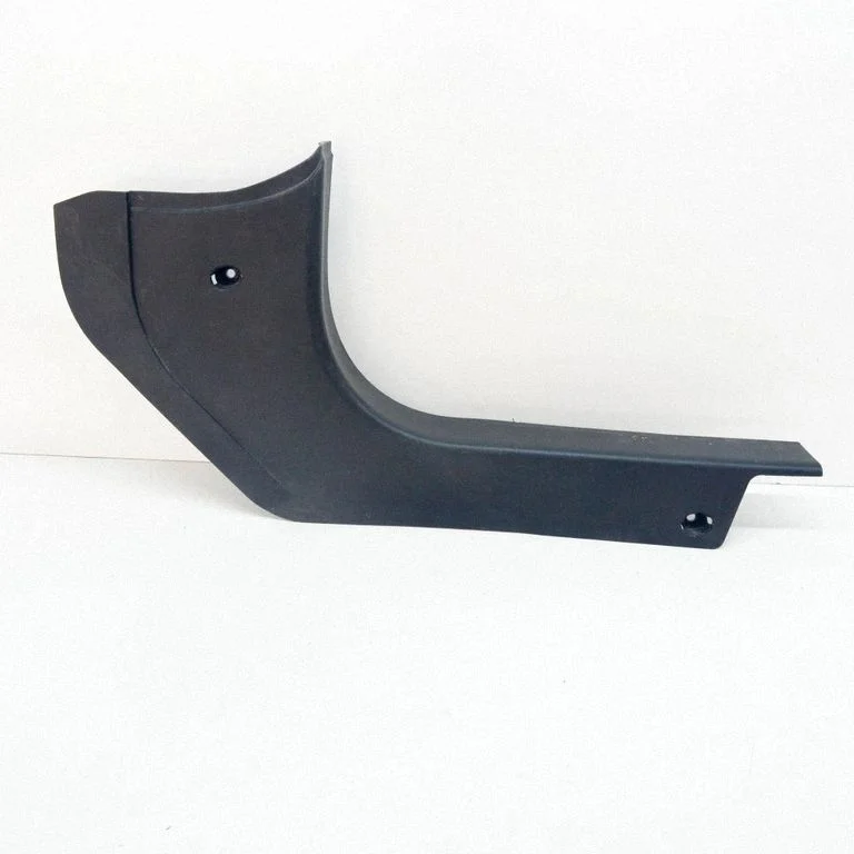 Front sill trim cover 6700113680