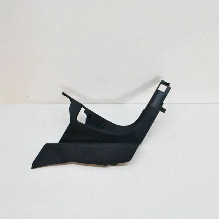 Priekšējā sliekšņa apdare (iekšējā) 10C863484B