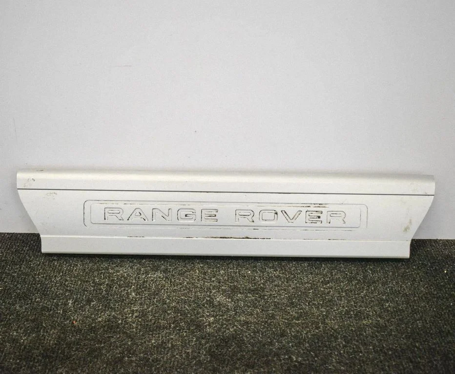 Listwa progowa przednia (wewnętrzna) – Land Rover Range Rover L405 (2013-2021)