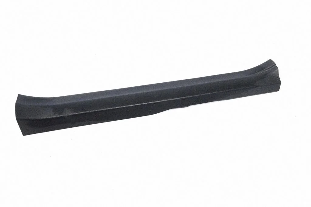Front sill trim cover – Toyota RAV 4 (XA40) (2012-2018)