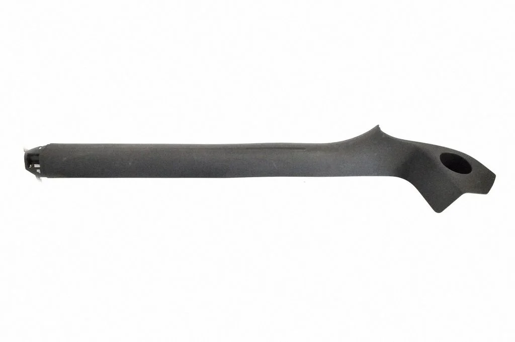 Esilävise kate (sisemine) 8T0853906A