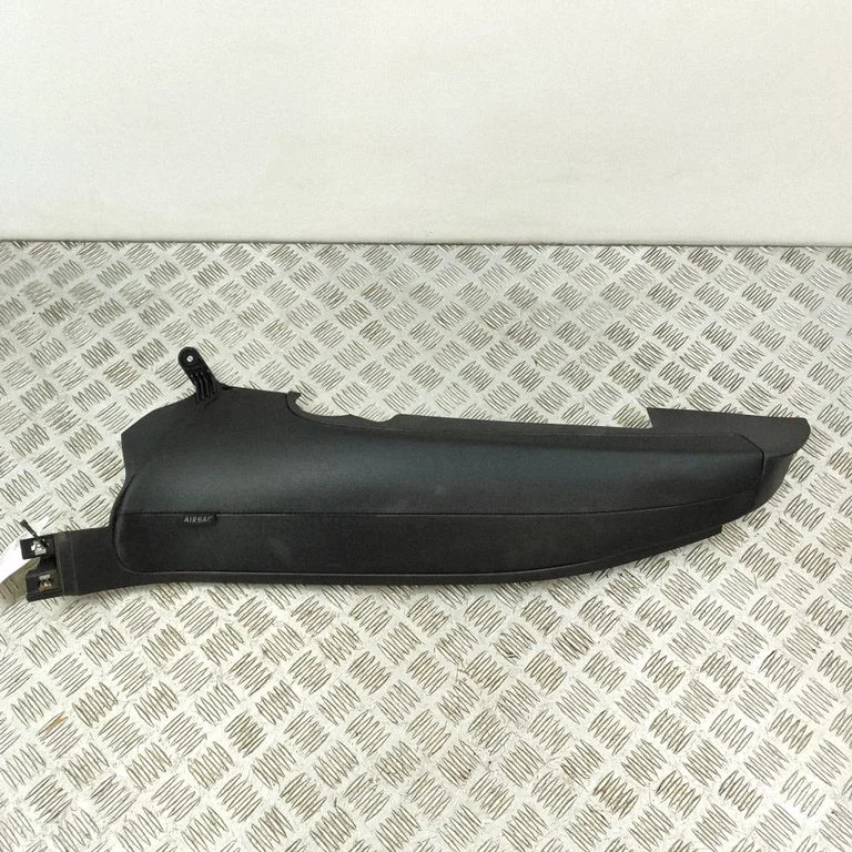Rear seat side bottom trim – Volkswagen Passat B7 USA (2012-2019)