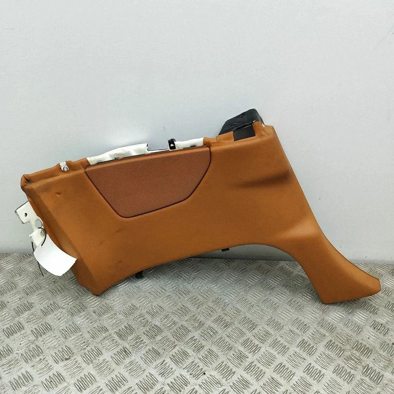 Rear seat side bottom trim 82403604 – Ferrari California F149 (2008-2014)
