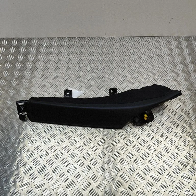 Rear seat side bottom trim – BMW 7 Series G11 G12 (2015-2022)