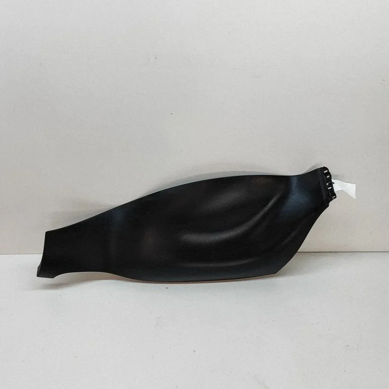 Rear seat side bottom trim 103597500F