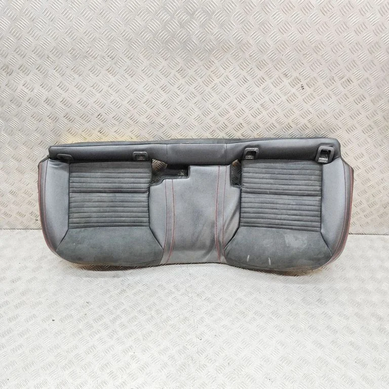 Rear seat – Mercedes-Benz CLA-Class C117 X117 W117 (2013-2019)